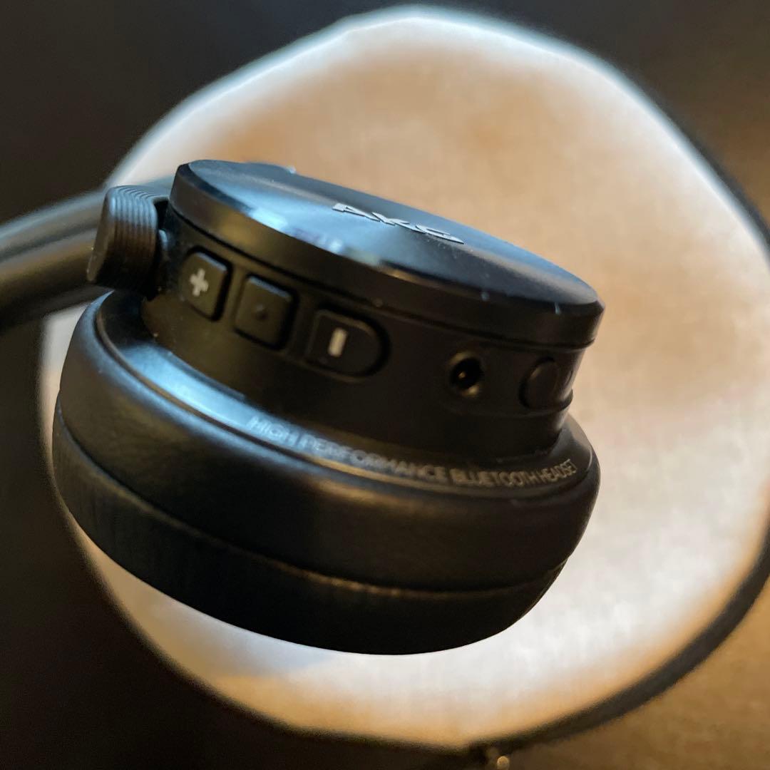 AKG ワイヤレスヘッドホン ブラック Y45BT