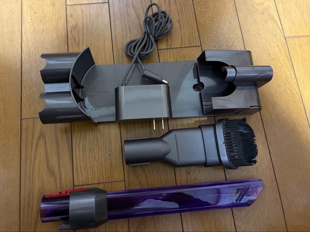 ダイソン　コードレスクリーナー　V8スリム（SV10K）　稼働時間29分25秒