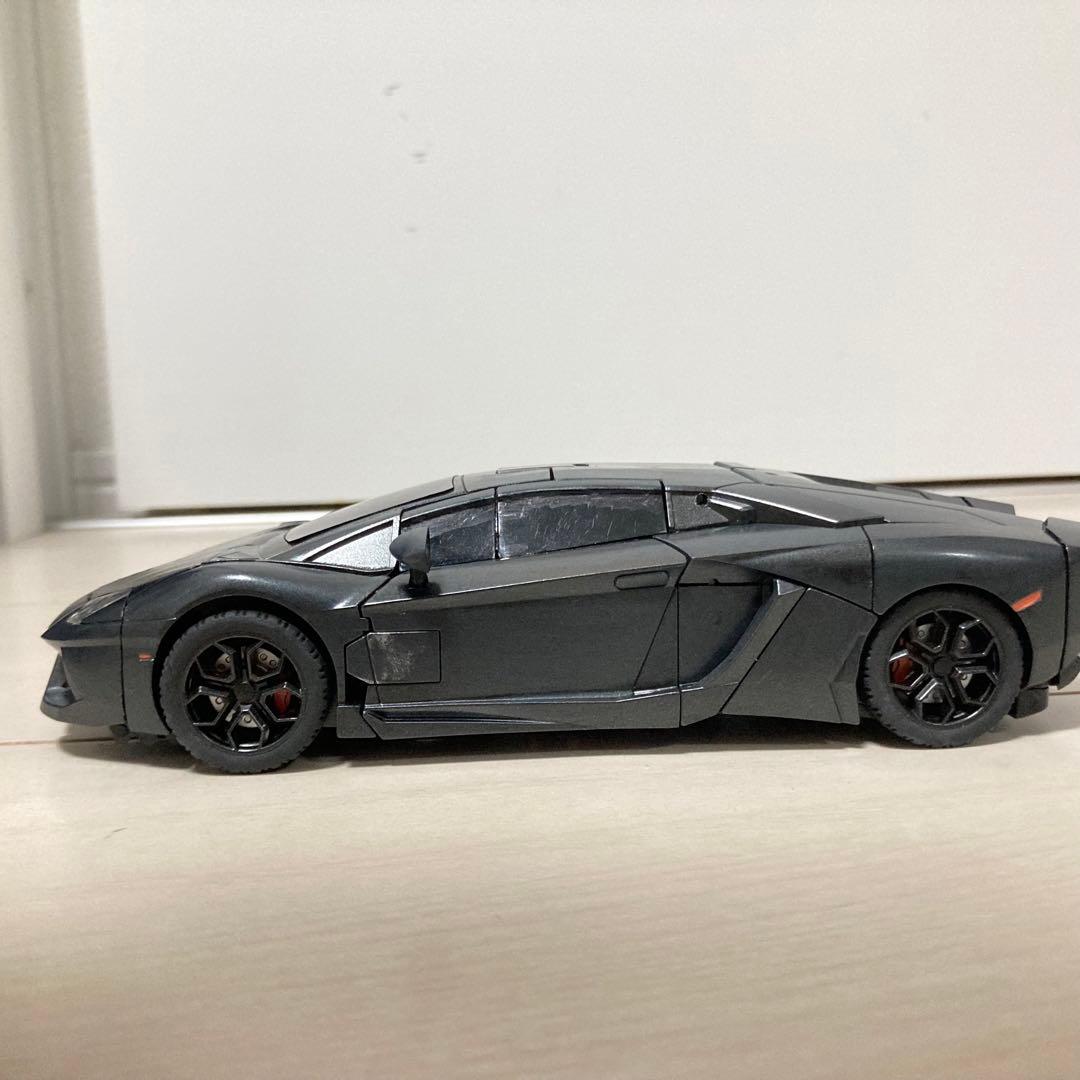 【塗装済】トランスフォーマー 非正規 ロックダウン 似 ペルーキル