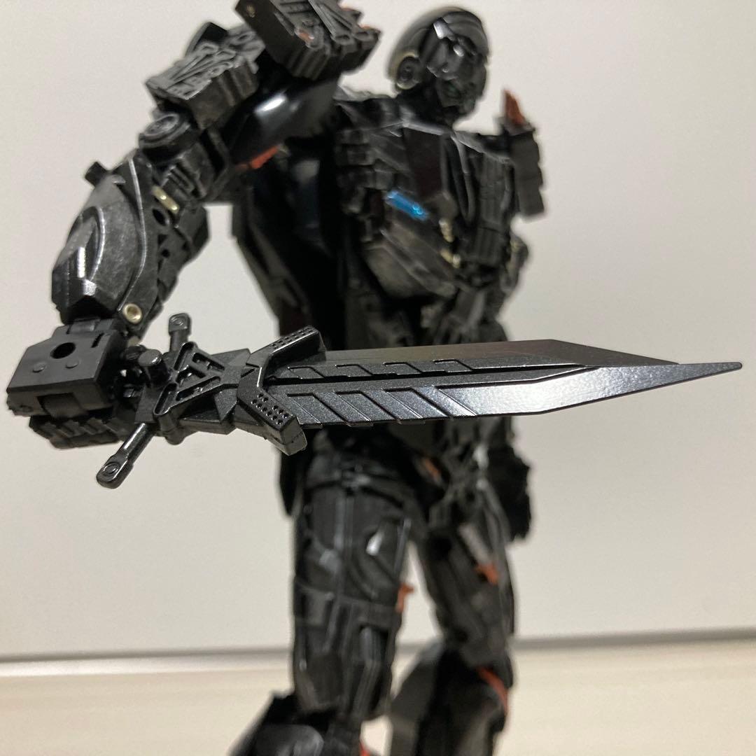 【塗装済】トランスフォーマー 非正規 ロックダウン 似 ペルーキル