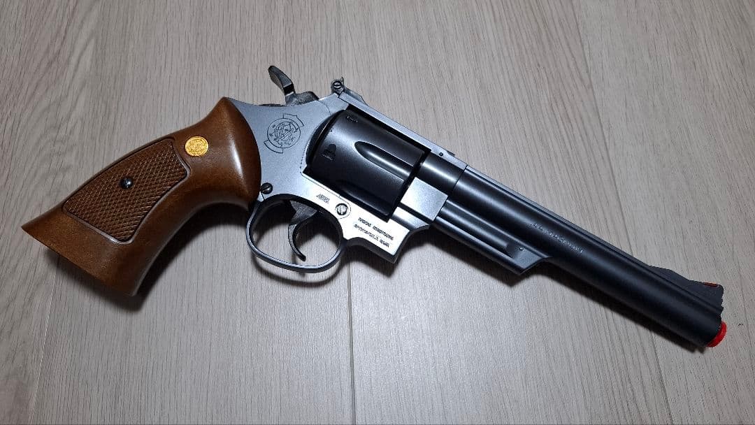 極美品　クラウンモデル　エアーリボルバー　4丁セット　ASGK適合、承認済