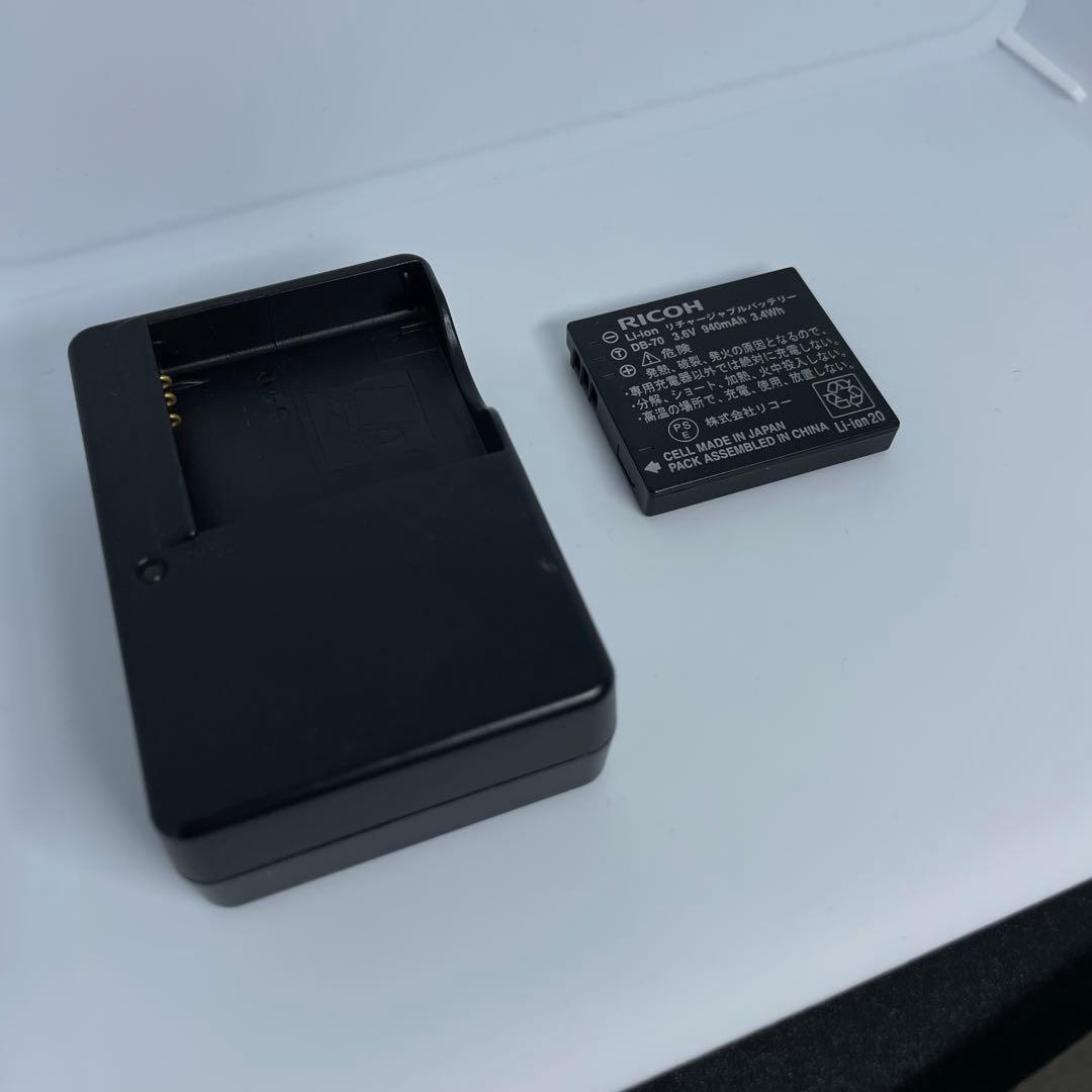 RICOH CX2 リコー（バッテリー・充電器付き）
