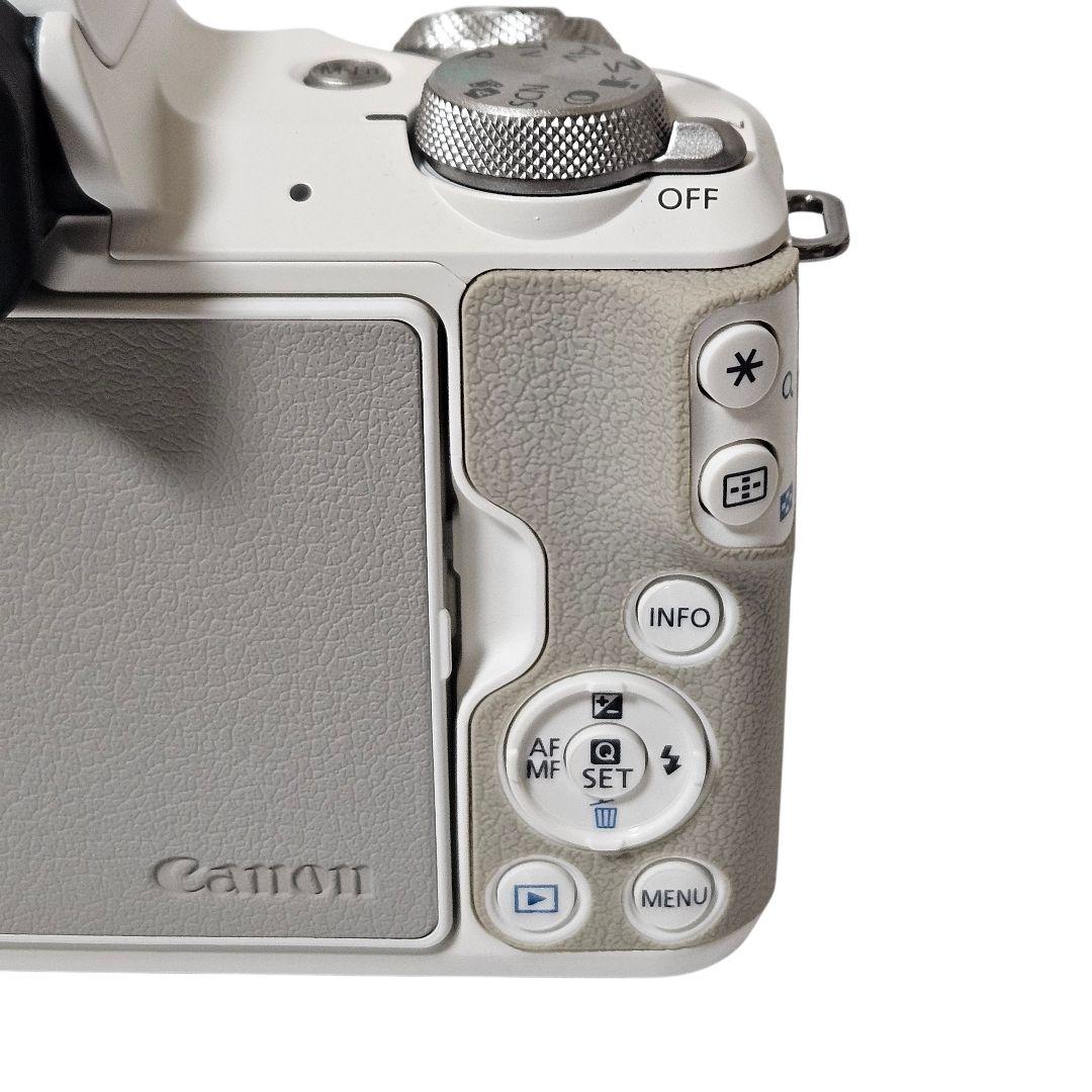 Canon ミラーレス一眼カメラ EOS Kiss M2 レンズキット