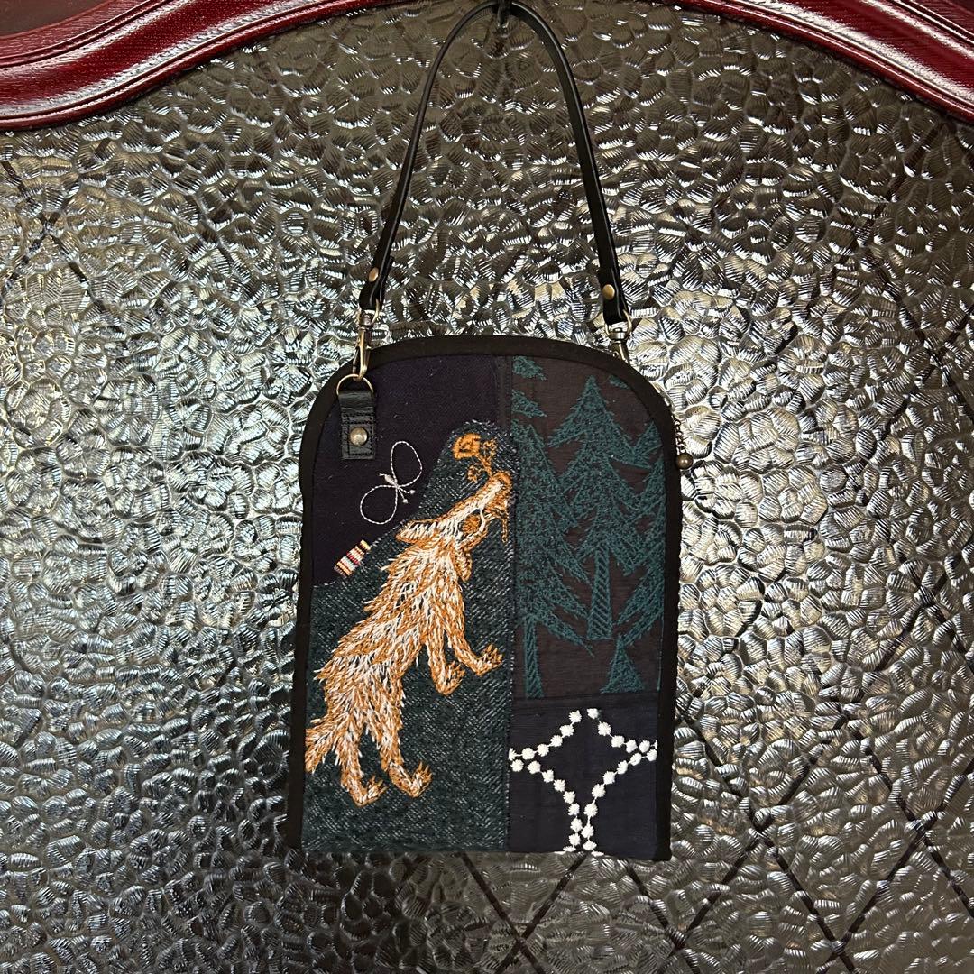 ミナペルホネン　スマホポーチ　キルト　wolf 専用