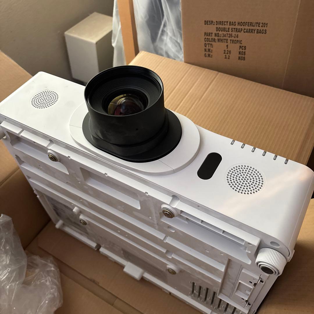 日立　CP-X8160 LCDプロジェクター、　未使用バルブランプ付き