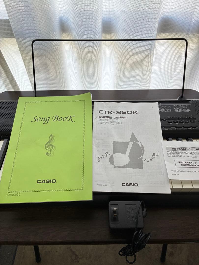 り*さ様 CASIO 電子ピアノ CTK-850 本体 ACケーブル 楽譜付き