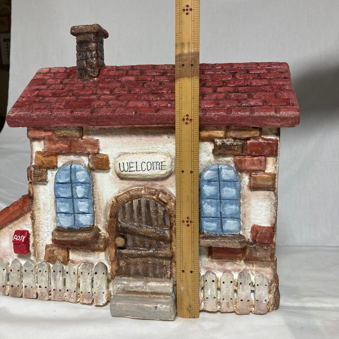 モルタルデコ／モルタルハウス【煙突のある四角いおうち】