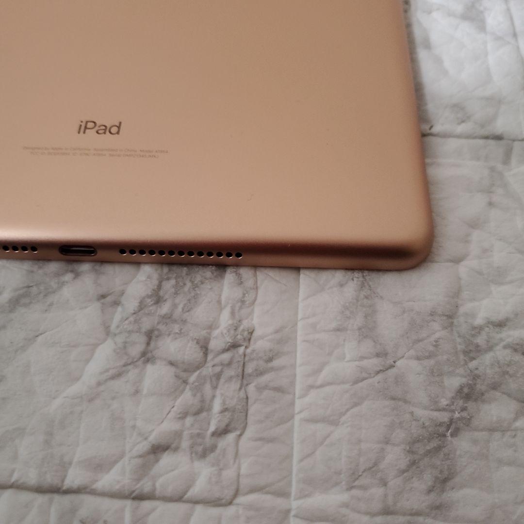 120 iPad 6世代 32GB SIMフリー ゴールド
