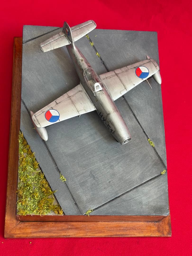 ヤコブレフYak-23Flora HX-51 1/72モデル