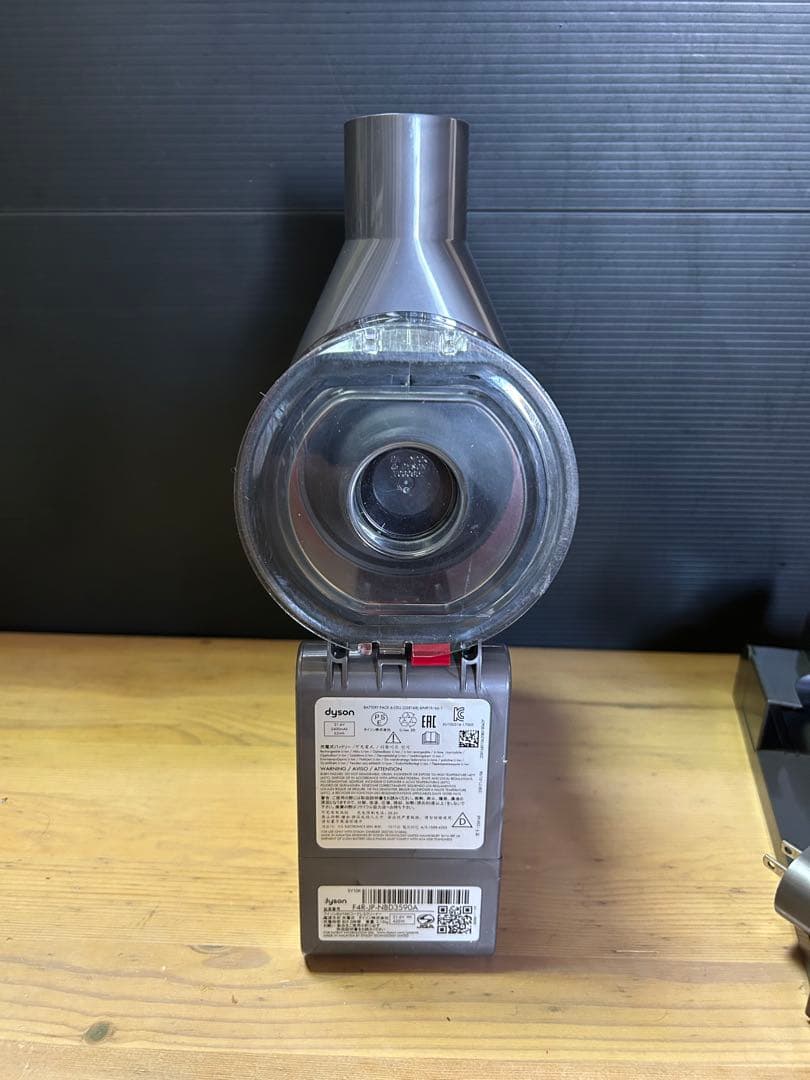 掃除機・クリーナー dyson SV10K