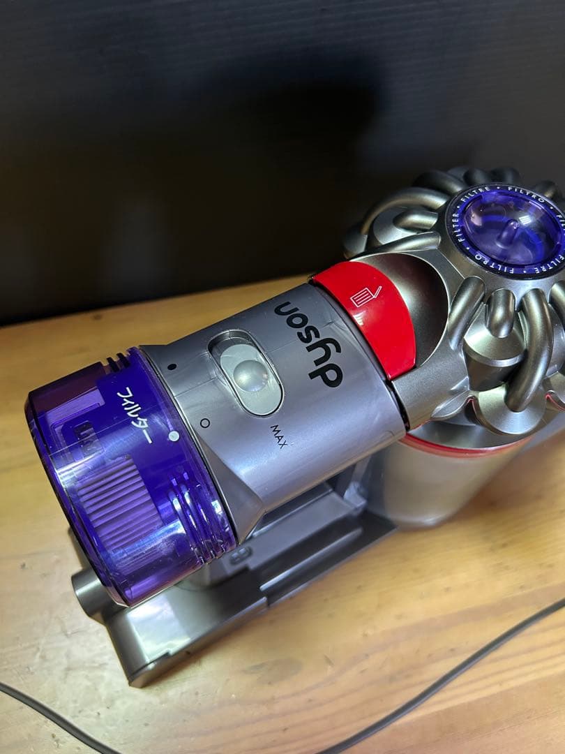 掃除機・クリーナー dyson SV10K
