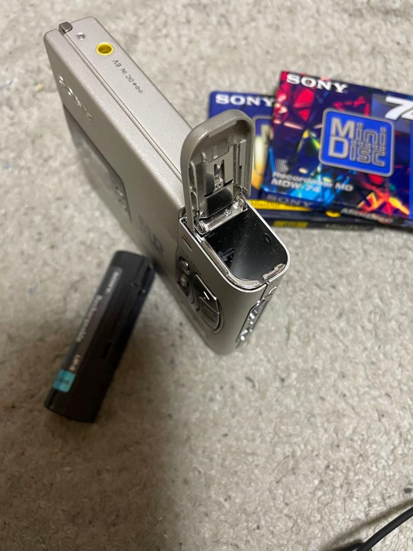 SONY MZ-R50 ポータブルMDレコーダー