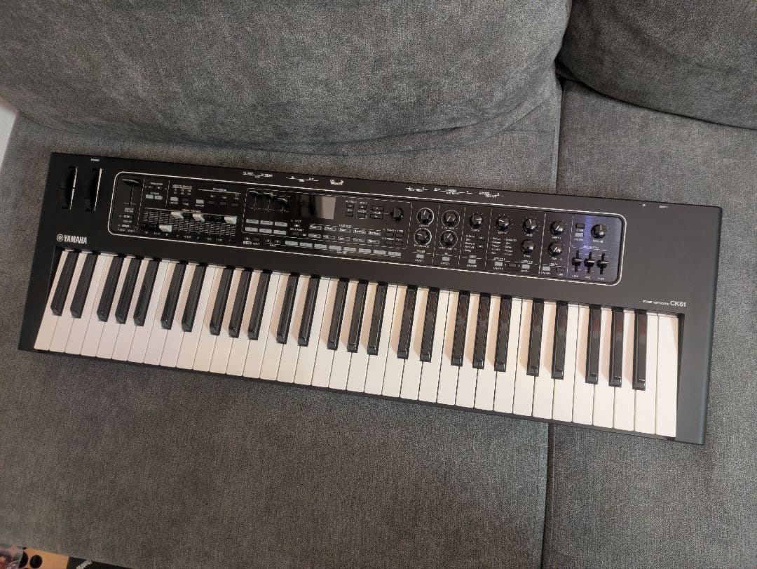 Yamaha CK61 シンセサイザー 61鍵