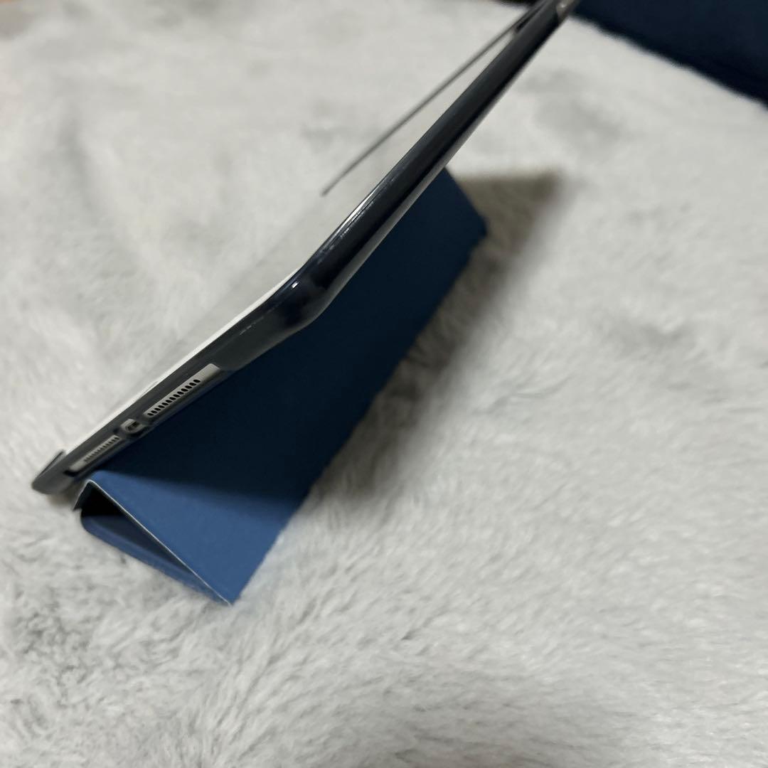 iPad第5世代 Wi-Fi + Cellular 32GB