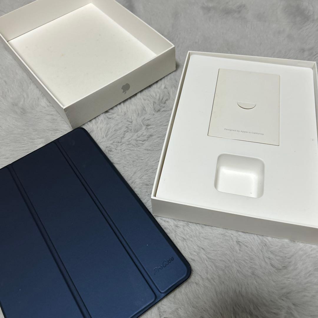 iPad第5世代 Wi-Fi + Cellular 32GB