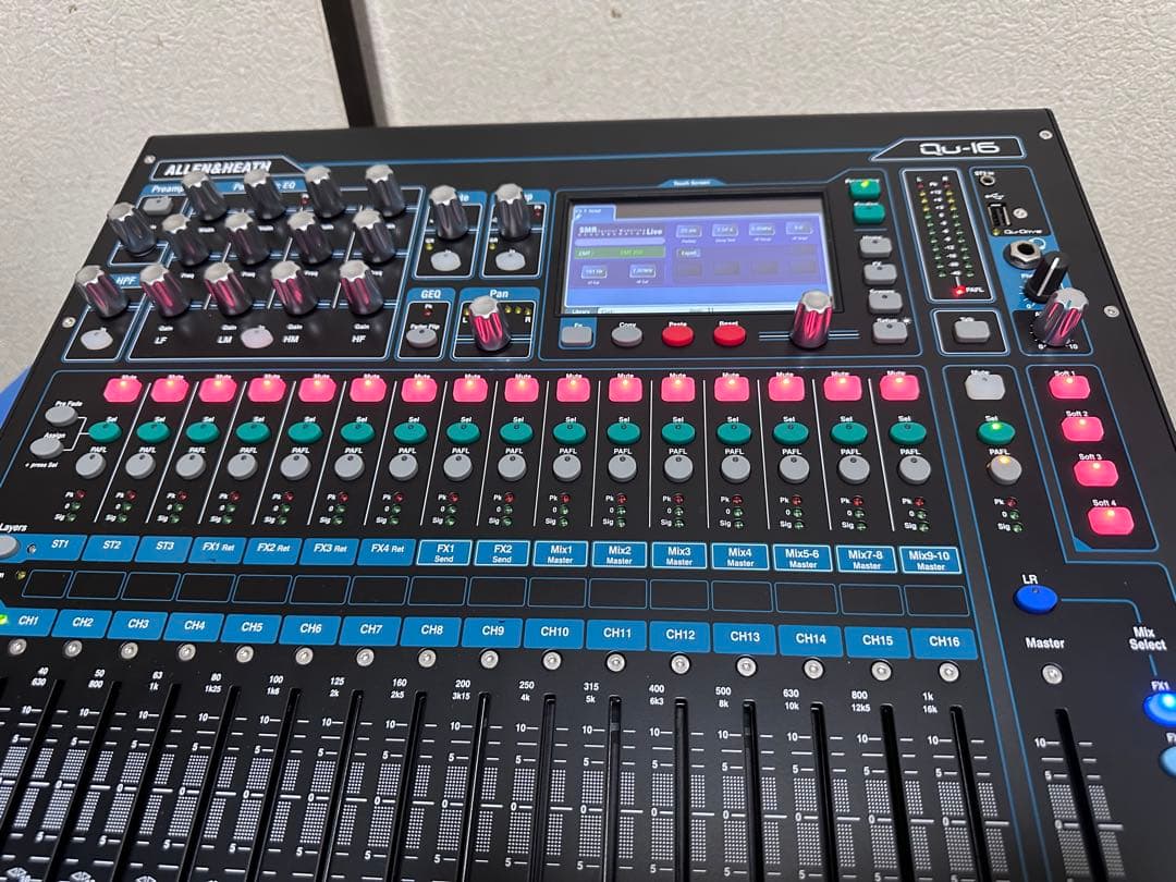 ALLEN&HEATH QU-16 デジタルミキサー アレンアンドヒース