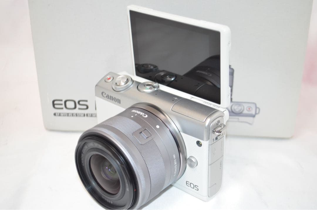 ❤️高画質 Bluetooth搭載でスマホ転送 CANON❤️EOS M100
