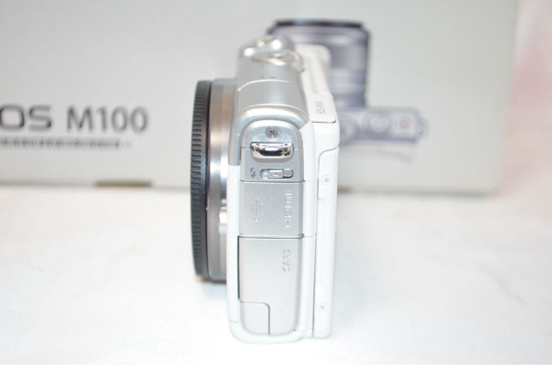 ❤️高画質 Bluetooth搭載でスマホ転送 CANON❤️EOS M100