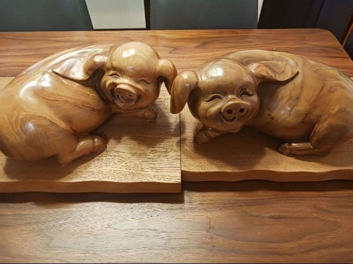 【子宝】【金運】木製 豚の置物 2体セット