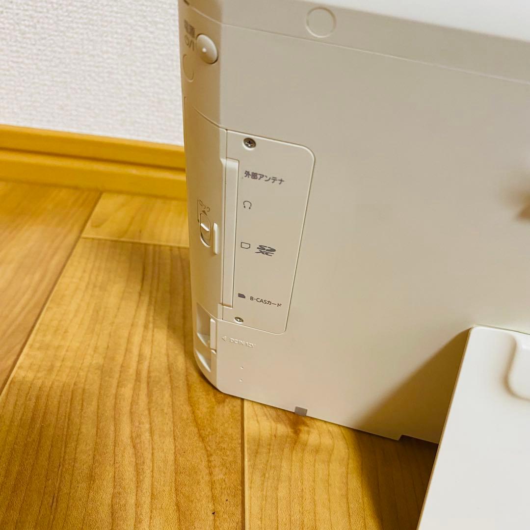 極美品✨ パナソニック プライベートビエラ 10V型 SV-ME7000-W