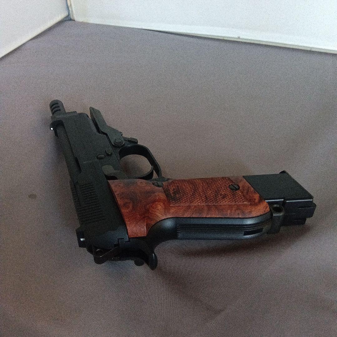 KSC M93R II ブローバック セミ/フル 3ショットバースト　BB