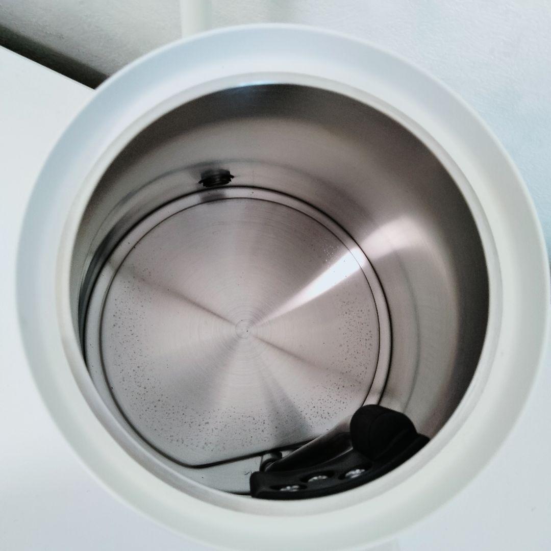 【中古美品】BALMUDA バルミューダ　電気ケトル　ホワイト　838