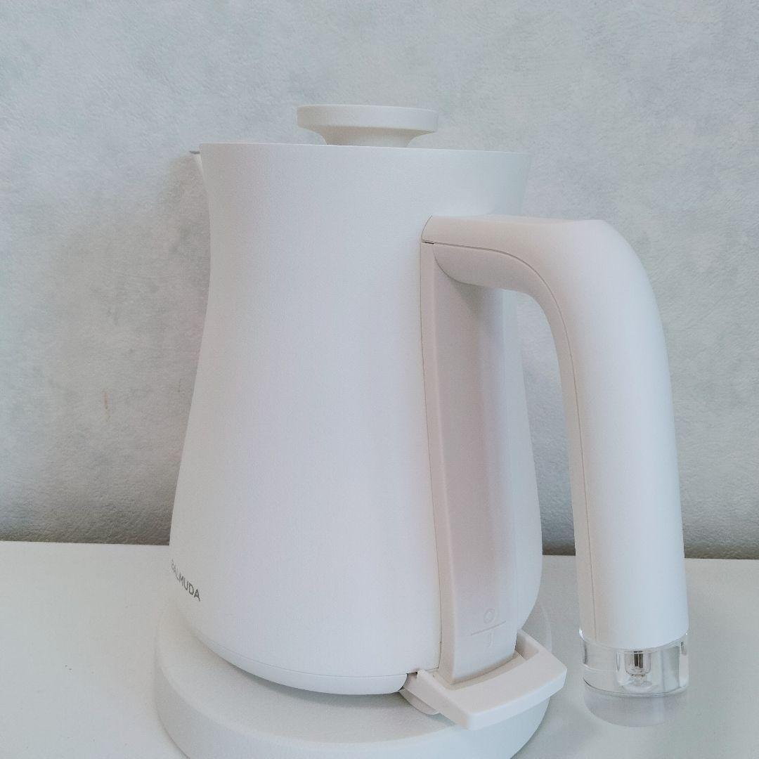 【中古美品】BALMUDA バルミューダ　電気ケトル　ホワイト　838
