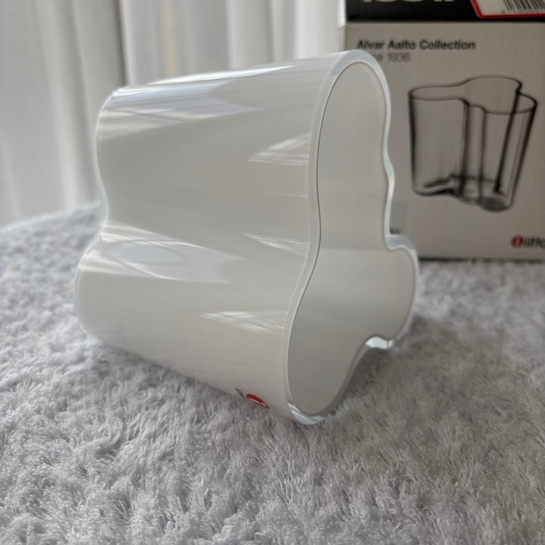  イッタラ アアルト フラワーベース オパールホワイト95mm