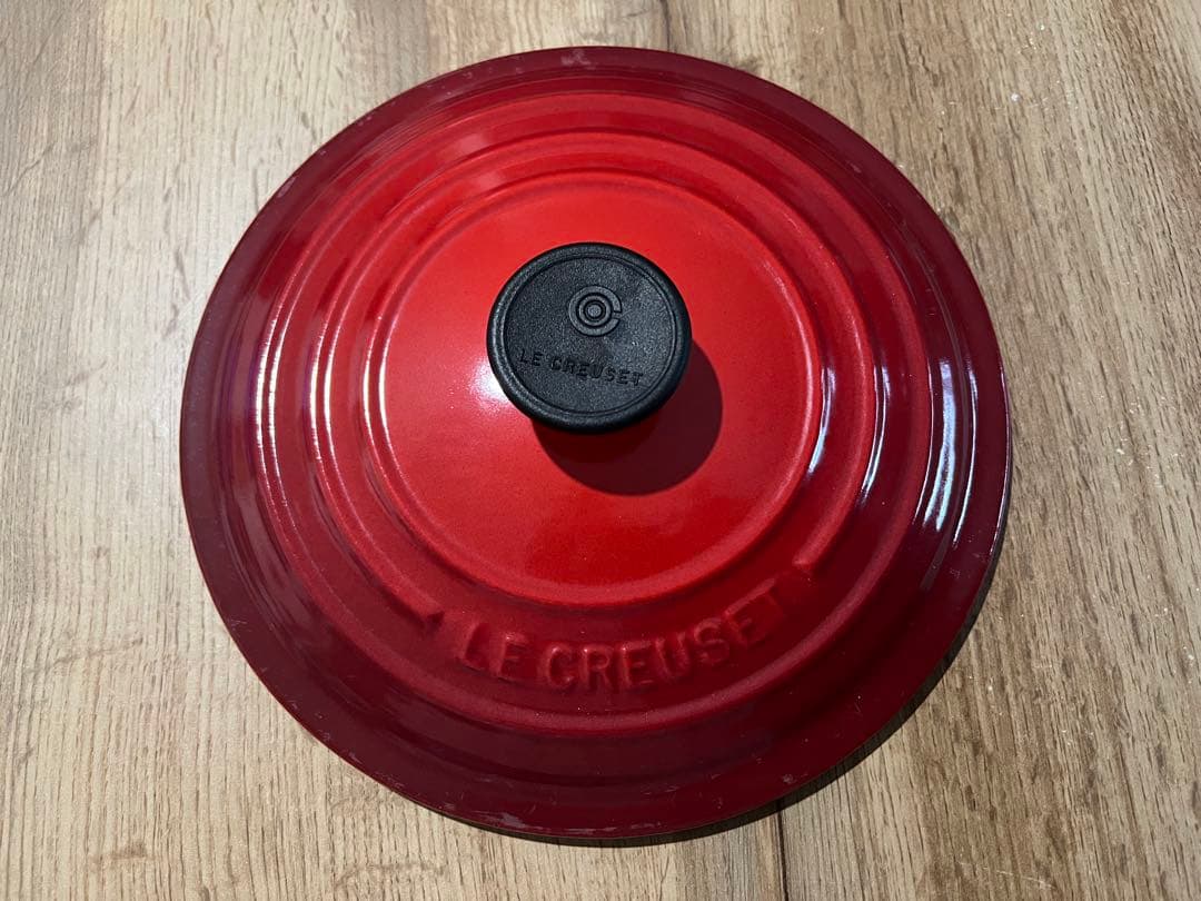 ★ル・クルーゼ 両手鍋 20cm レッド