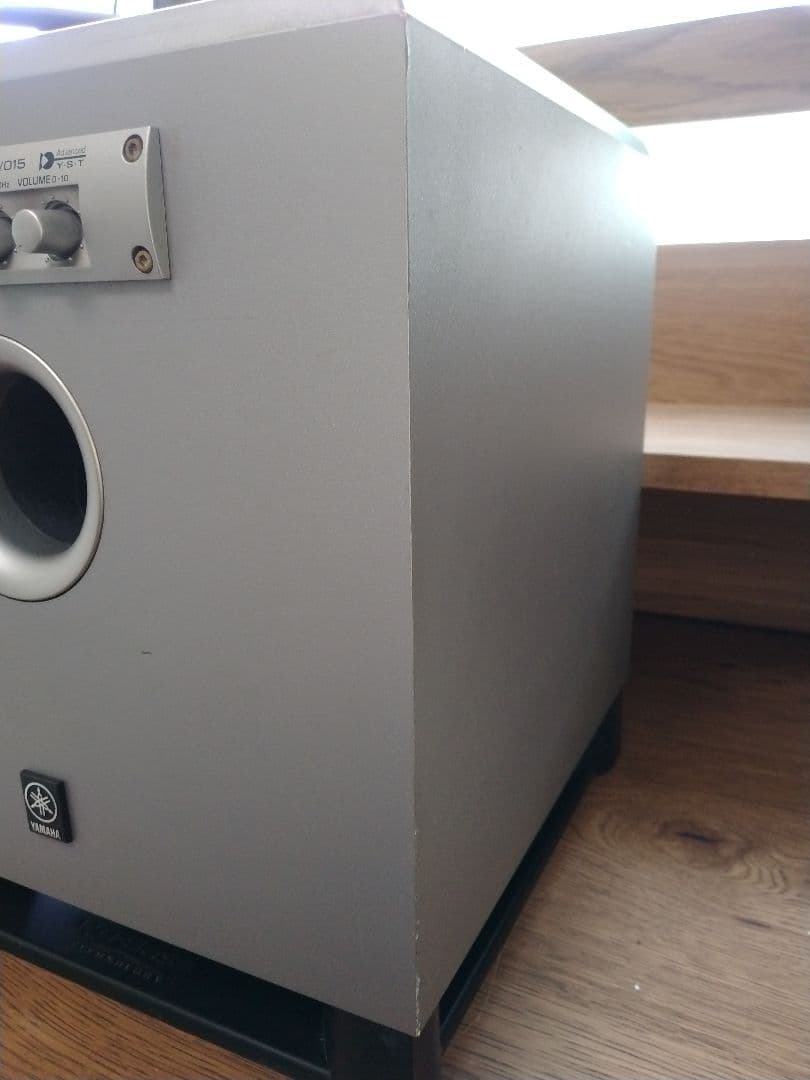 ヤマハ サブウーファーシステム YST-SW015 シルバー色