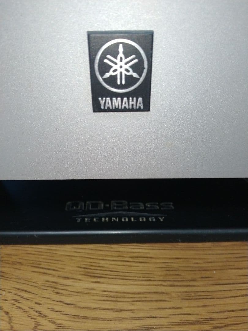 ヤマハ サブウーファーシステム YST-SW015 シルバー色
