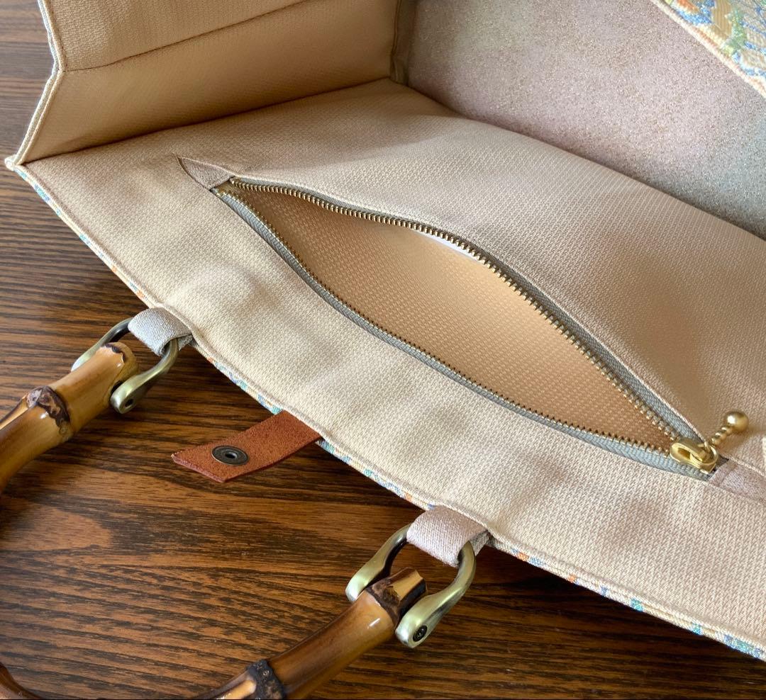 袋帯　きらめく吉祥花文　リメイク　バンブーハンドルバッグ　浅型マチ広め