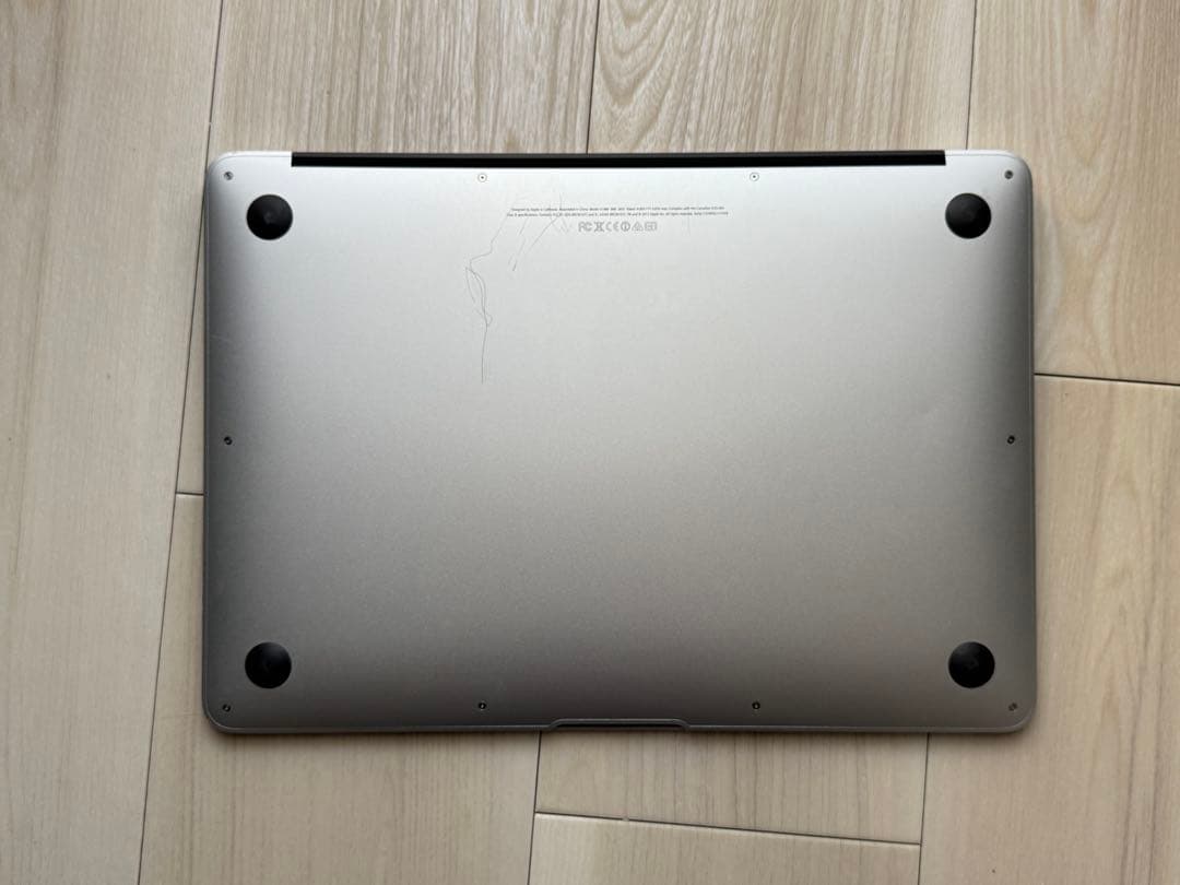 MacBook Air 13インチ シルバー 256GB