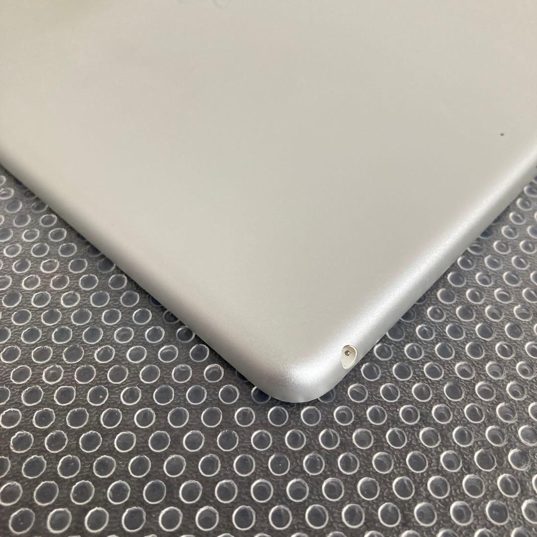 3739【早い者勝ち】美品☆iPad6 第6世代 128GB WIFIモデル☆
