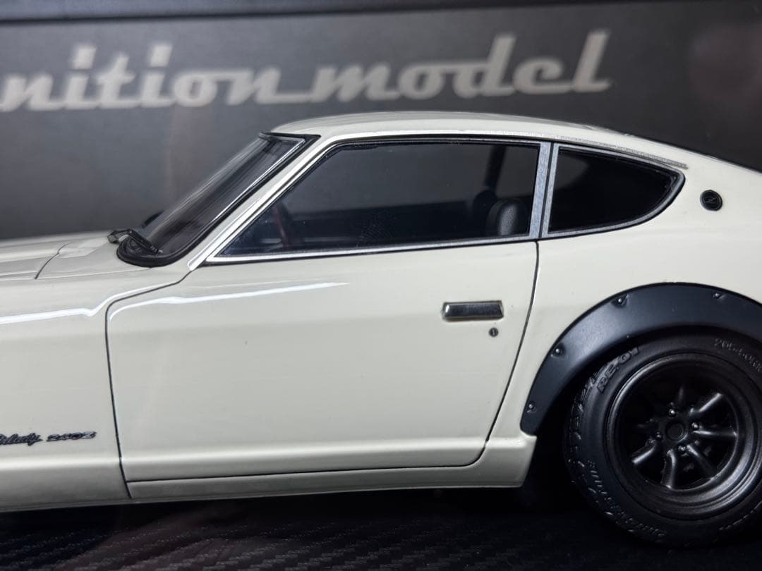 ミニカー Nissan Fairlody 240ZG (HS30) IG2456