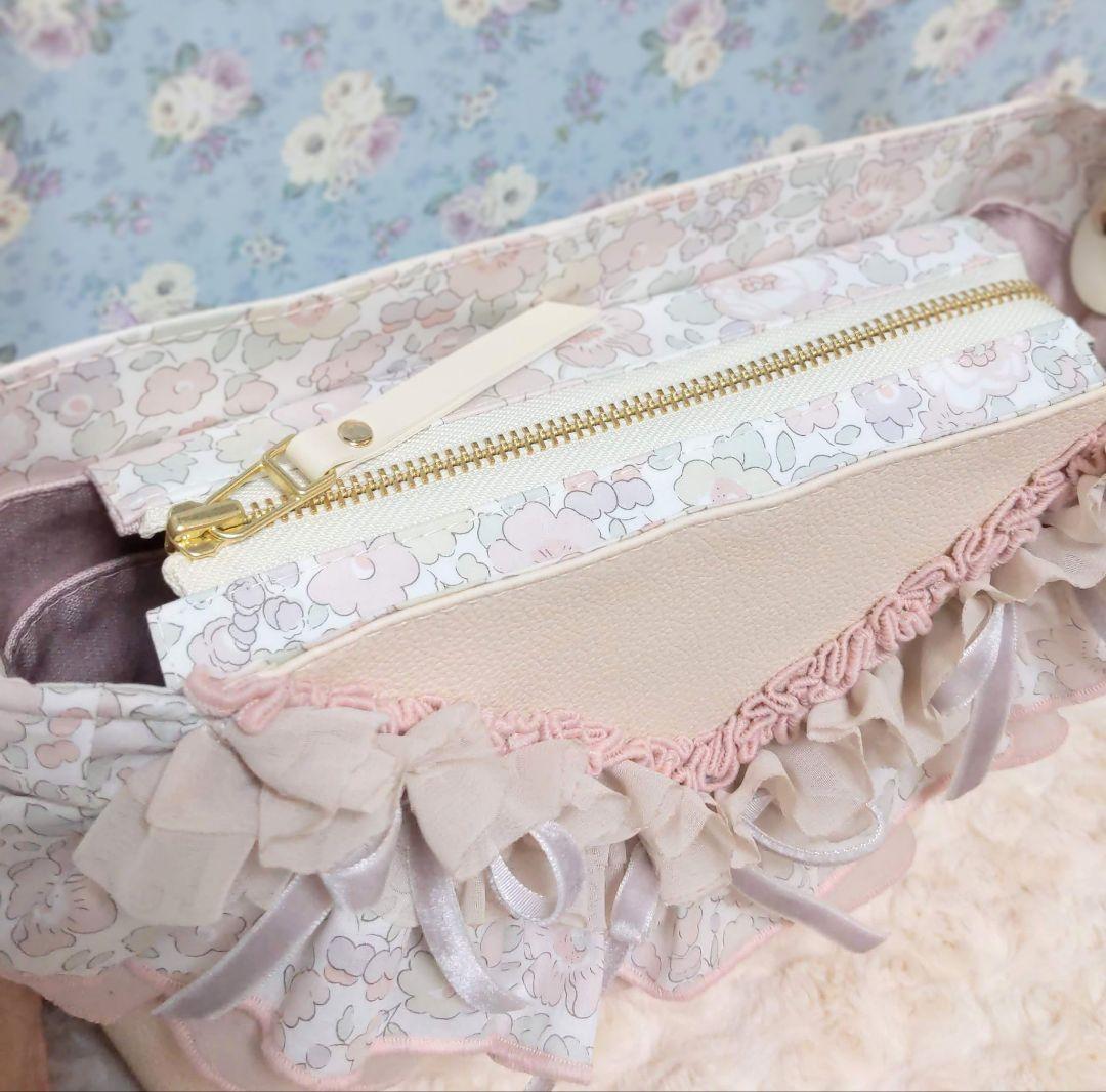 フリー出品　ベッツィグレイッシュピンク　ショルダーバッグ