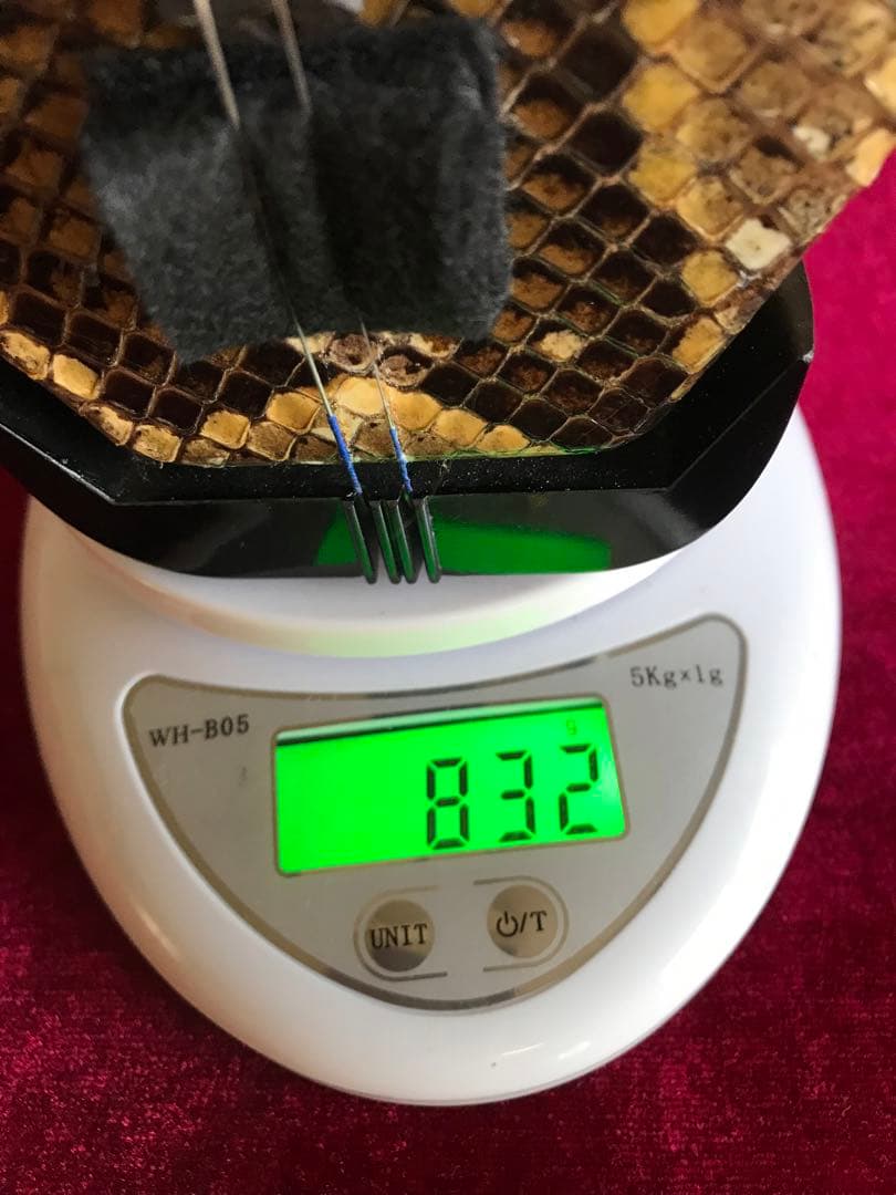 処分・二胡★中古品★錦蛇本皮★初心者用★二胡練習必需品揃い