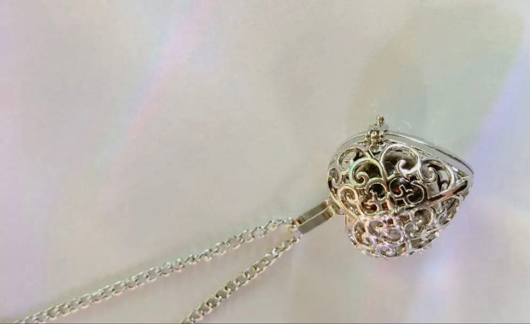 本物の流れ星の粉⭐️隕石の粉＆ラインストーン入り開運ネックレス✨最高峰宇宙の隕石⚜️
