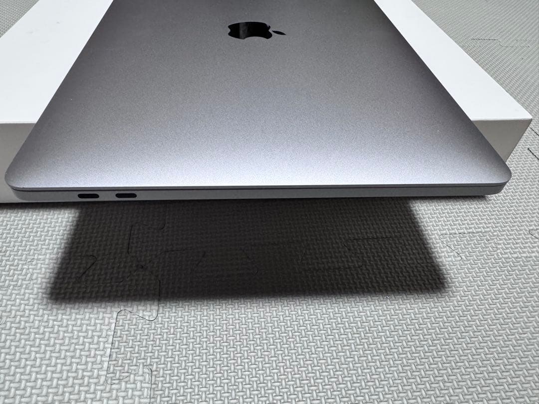 Macbook Pro 13 inch A2338 ジャンク
