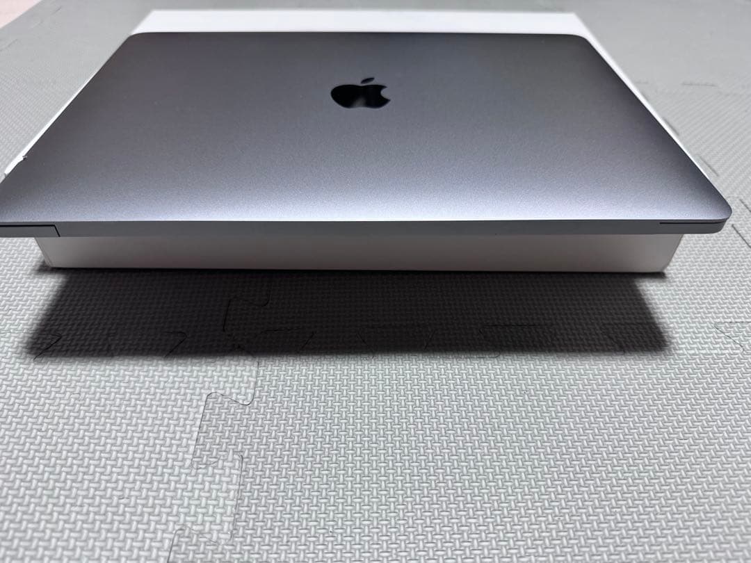 Macbook Pro 13 inch A2338 ジャンク