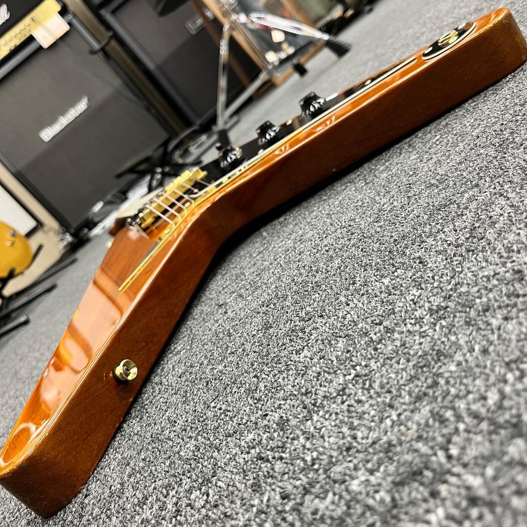 【11708】Brian by Bacchus フライングV コリーナ タイプ