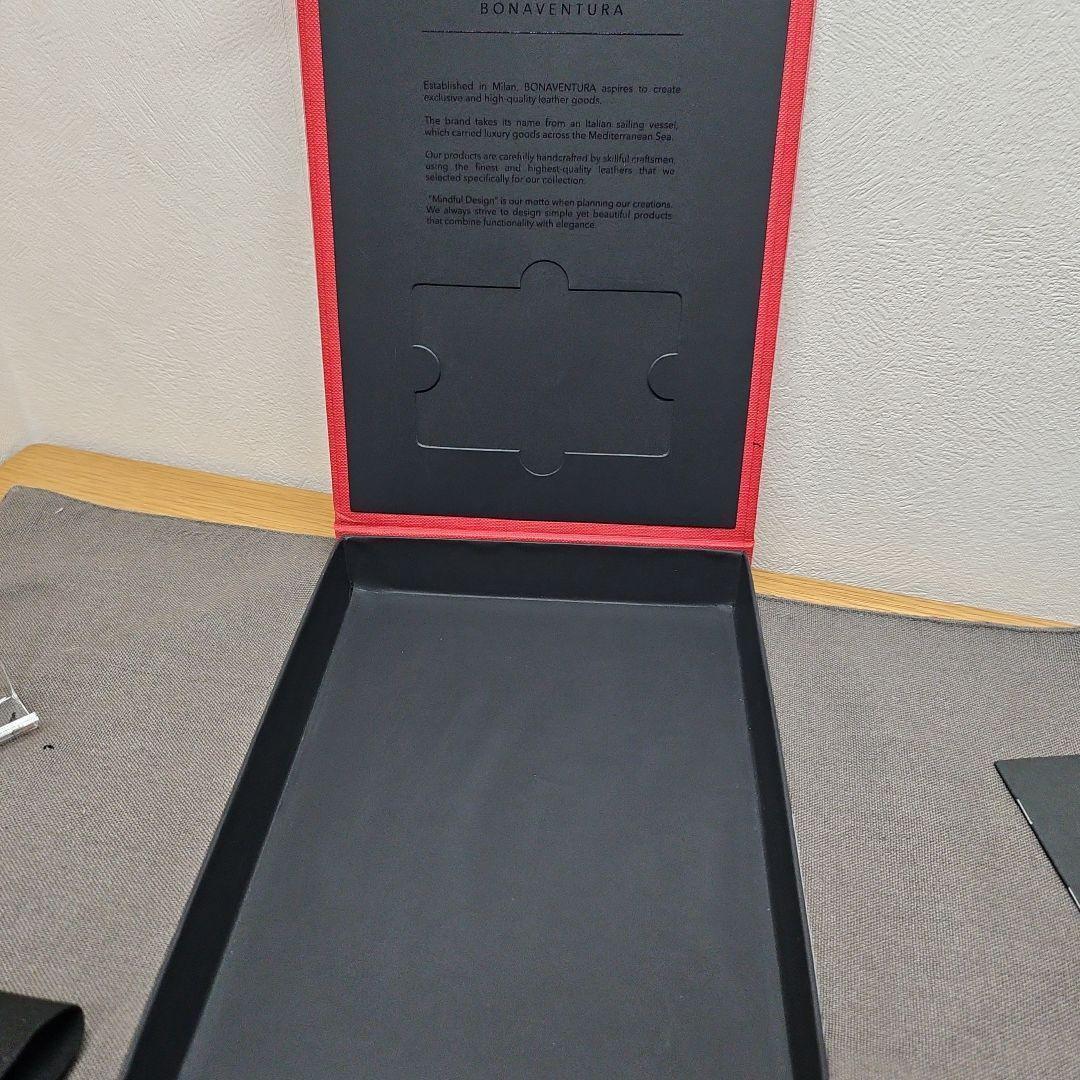 美品 BONAVENTURAボナ iPhone12PRO用手帳型ケース ネイビー