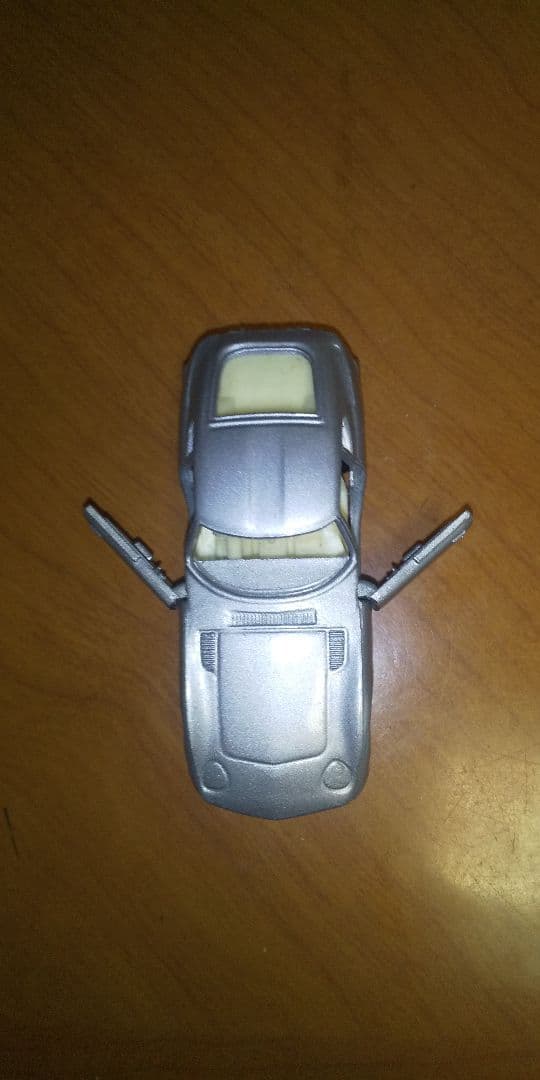 黒箱トミカ(日産)ブルーバードSSSクーペ╋YUJINカプセルトミカ8種類