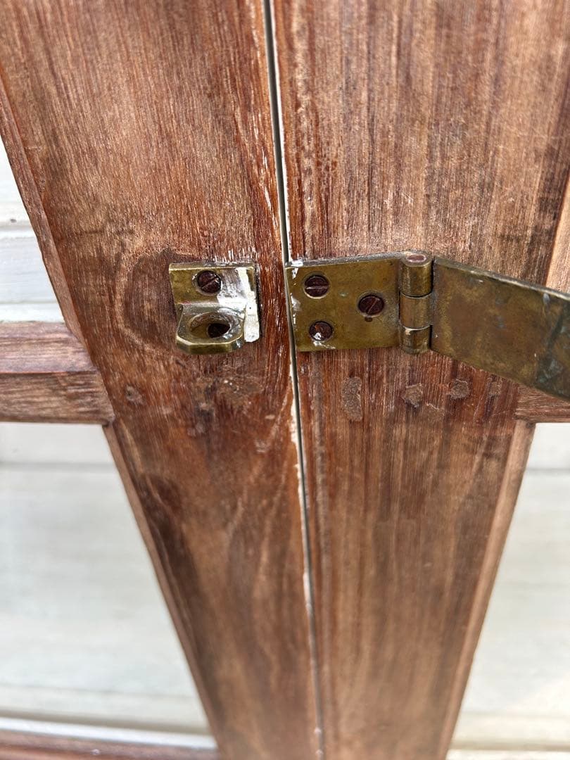 オールドメゾン　キャビネット