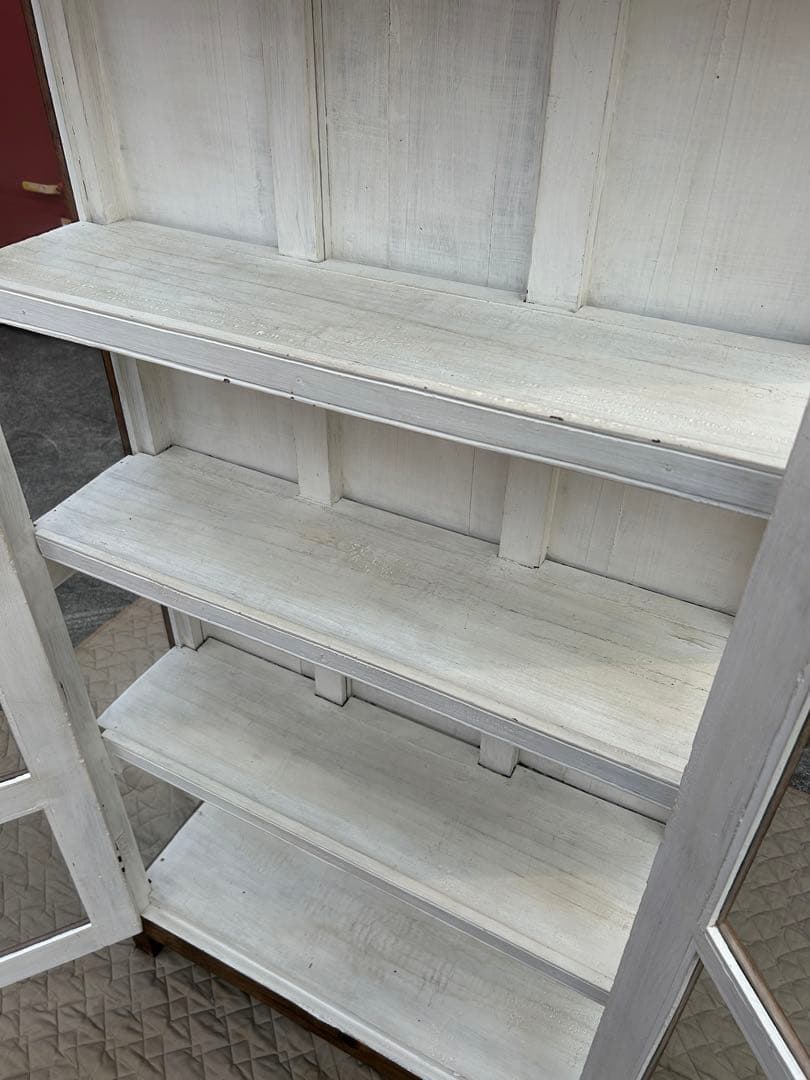 オールドメゾン　キャビネット