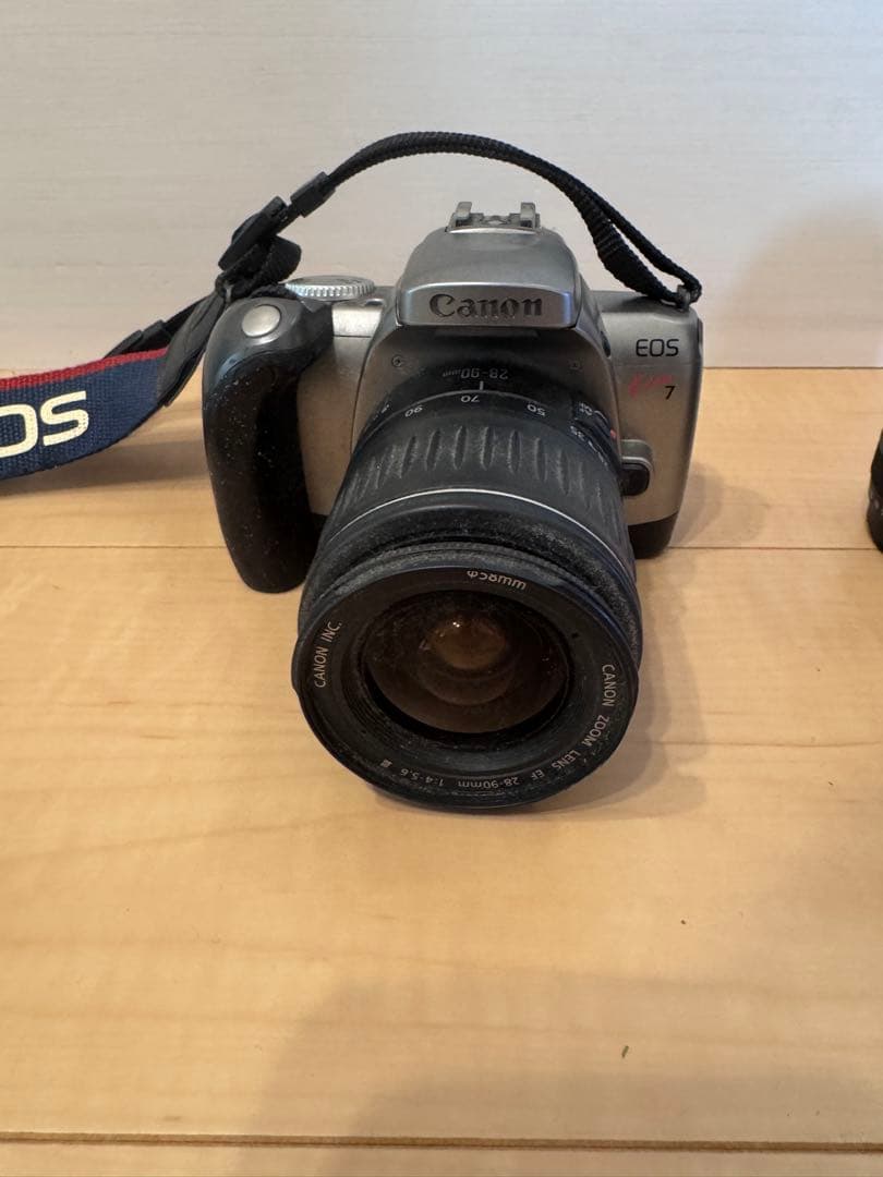 Canon EOS 7 デジタル一眼レフカメラとレンズセット