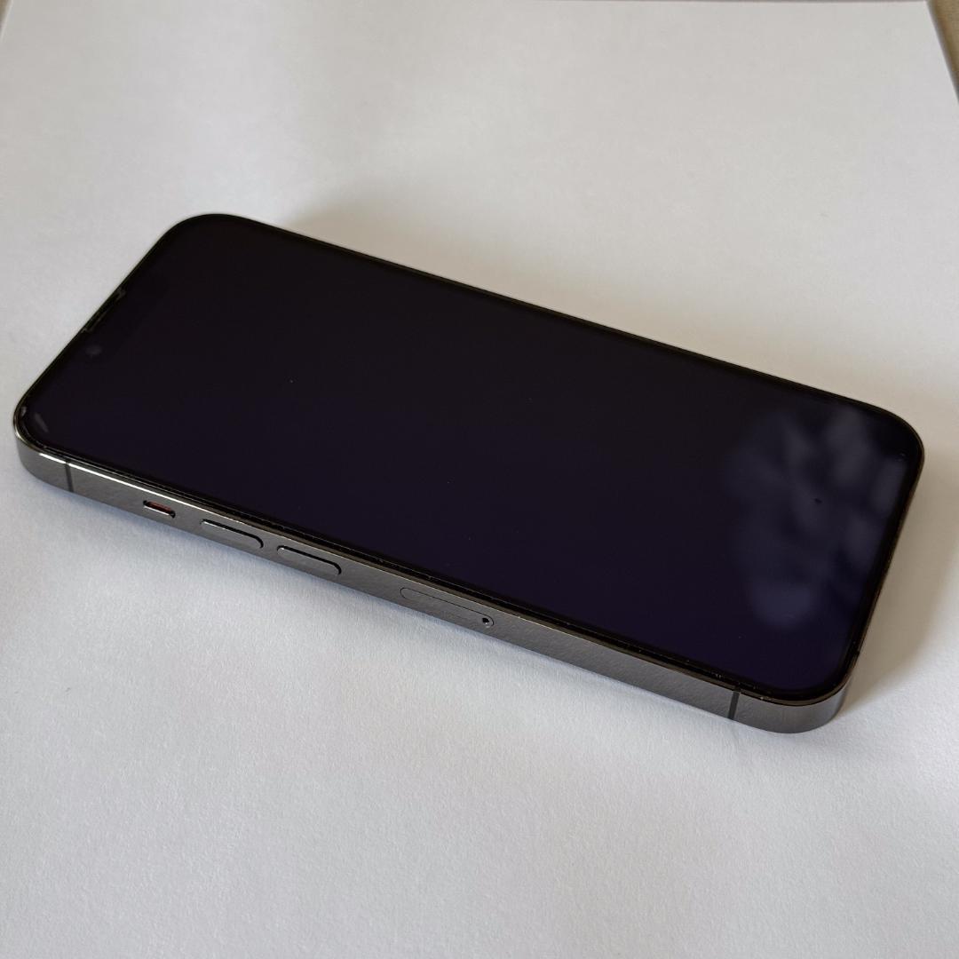 【美品】Apple iPhone 13 Pro 256GB グラファイト 本体