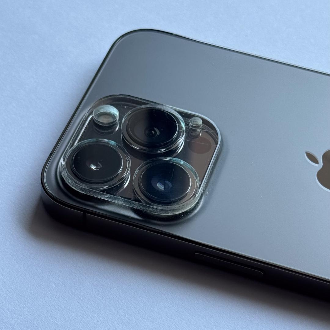 【美品】Apple iPhone 13 Pro 256GB グラファイト 本体