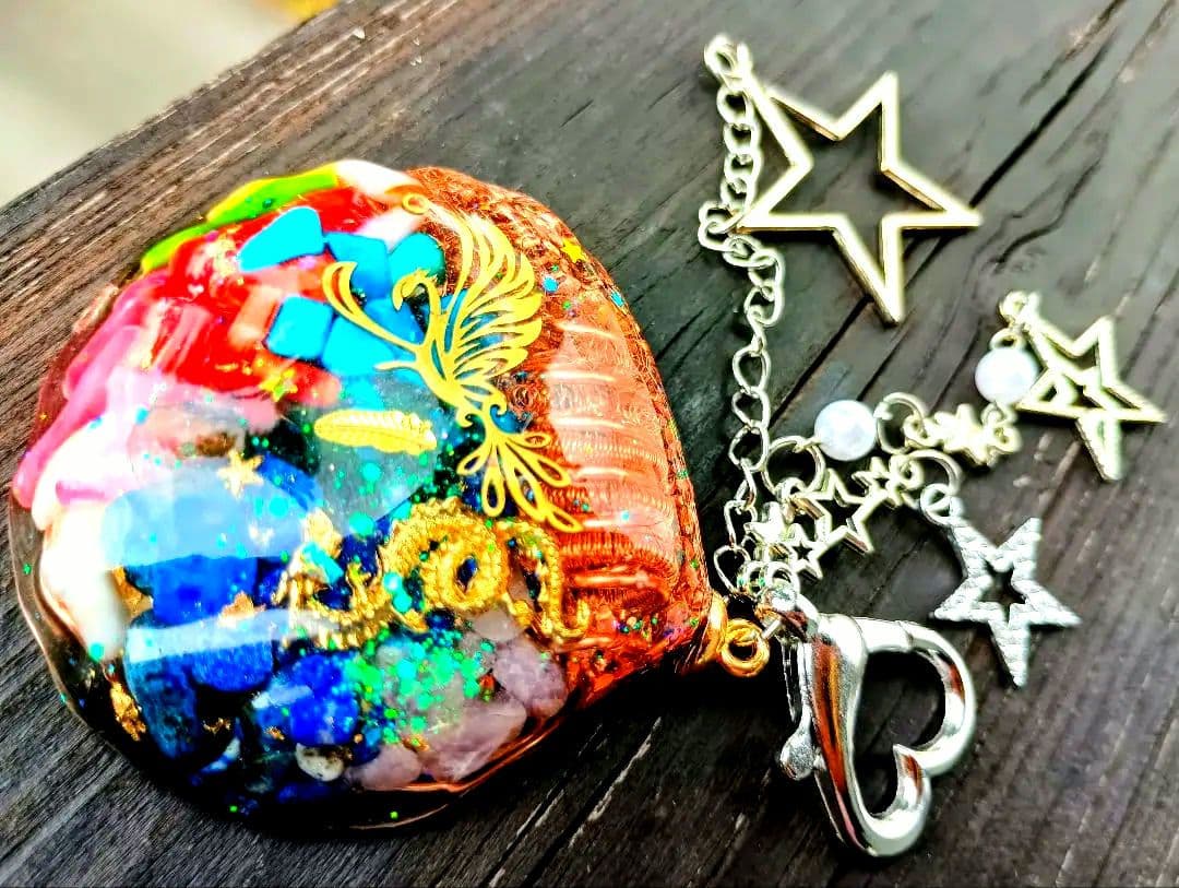 龍&鳳凰✧貝殻型のオルゴナイト✧バックチャーム♥Milkyさま♥専用です