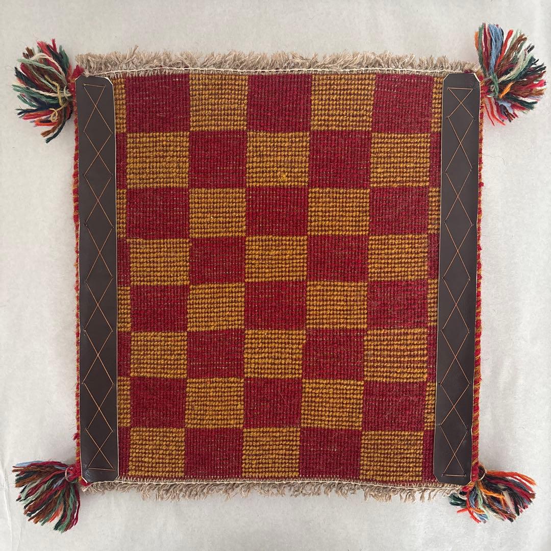 ギャッベ ギャッペ ギャべ 赤 チェッカーボード 座布団